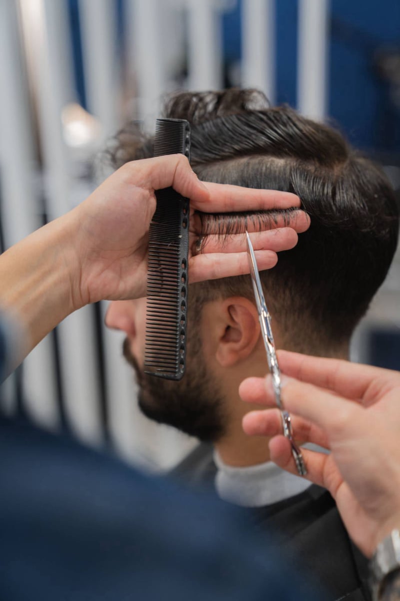 Parrucchiere uomo Barber Torino